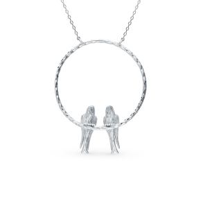 серебряное шейное украшение